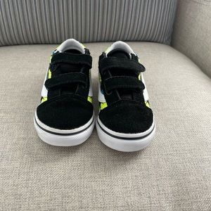 Vans toddler old skill sneakers